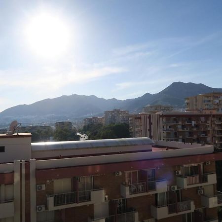 Apartamento 1 Dormitorio Con Vistas Edificio Jupiter 贝纳尔马德纳 外观 照片