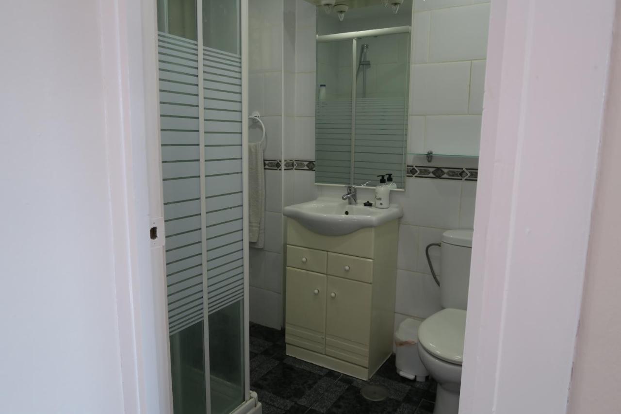 Apartamento 1 Dormitorio Con Vistas Edificio Jupiter 贝纳尔马德纳 外观 照片